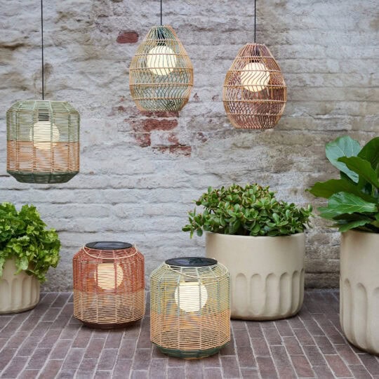 Steady Solar Laterne · Wicker braun · Ø24×H28cm · Für den Außenbereich – Bild 3