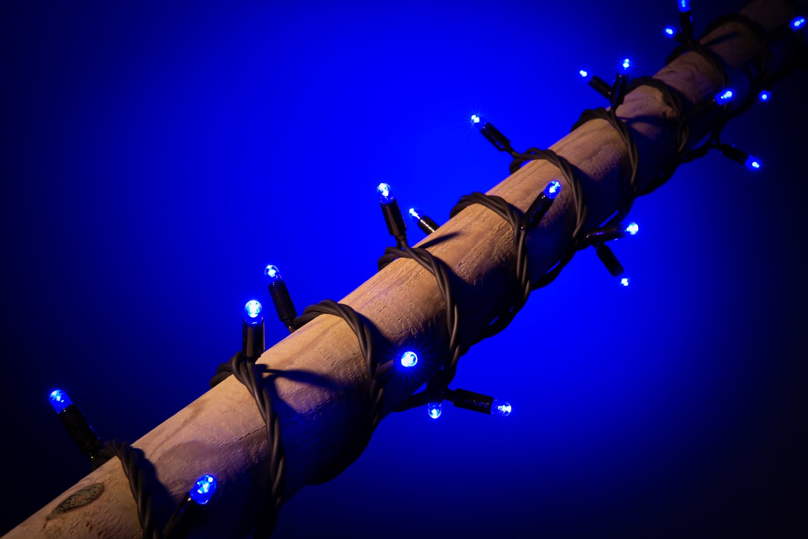 blaue Weihnachtsbeleuchtung