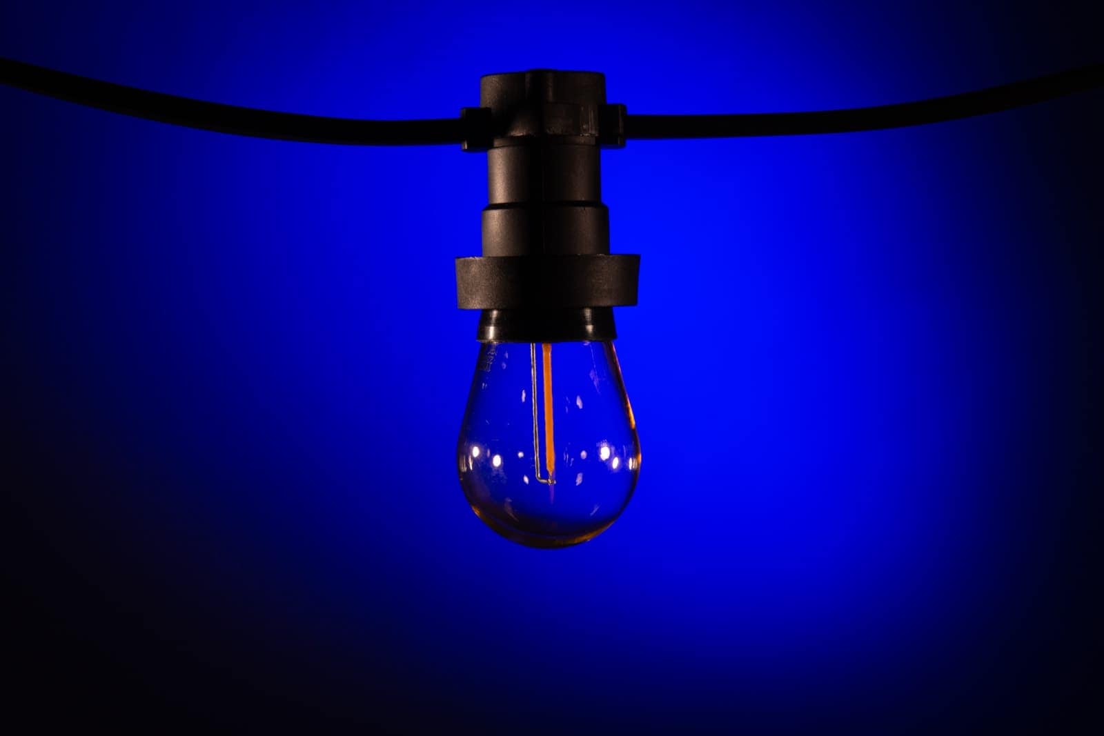 Festbeleuchtung aussen filament