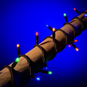 farbige Weihnachtsbeleuchtung