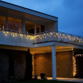 Eiszapfenbeleuchtung Balkon