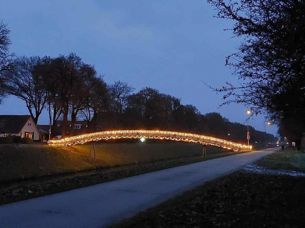 ijspegelverlichting brug