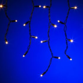 Eiszapfenbeleuchtung funkelt