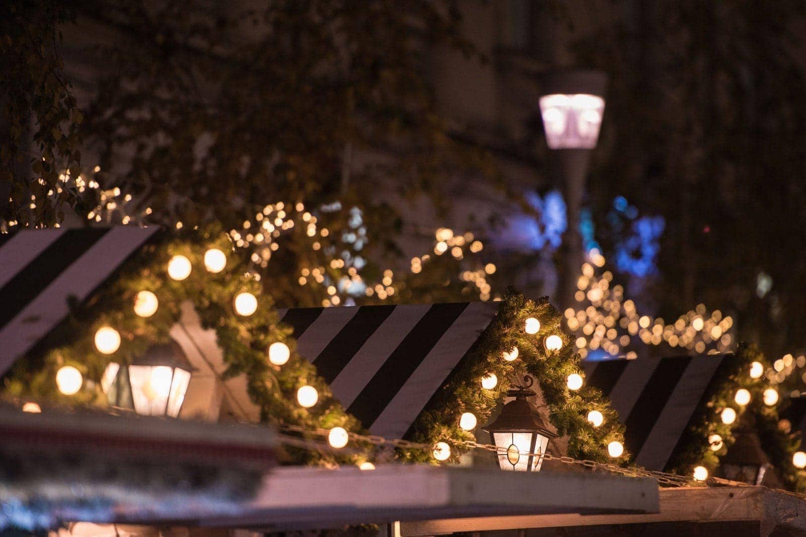 weihnachtsbeleuchtung dach