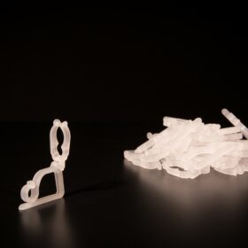 Befestigung der Weihnachtsbeleuchtung