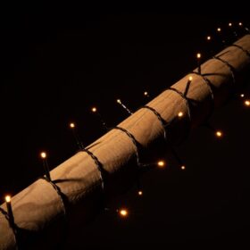 Weihnachtsbeleuchtung warmweiß