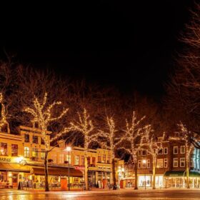 öffentliche Weihnachtsbeleuchtung