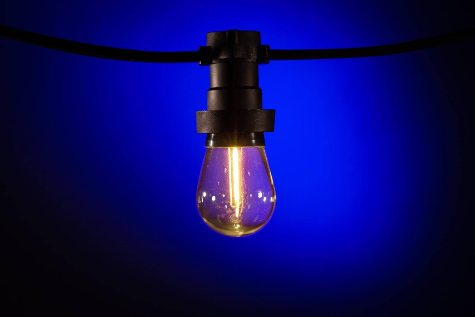 Lichterkette LED Filament Lampe modern Warmweiß Lichtstäbchen