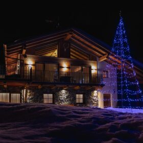 Fahnenmast Weihnachtsbeleuchtung Twinkly